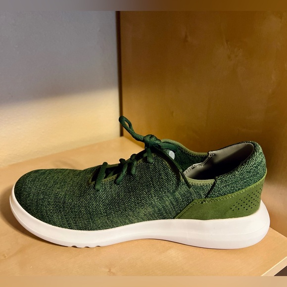 Kizik Green Slip-On Madrid Sneakers size men’s 10 women’s 11.5 - Picture 7 of 11